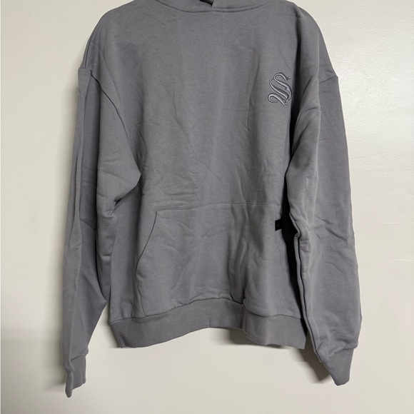 Script Core Hoodie - Picture 3 of 3